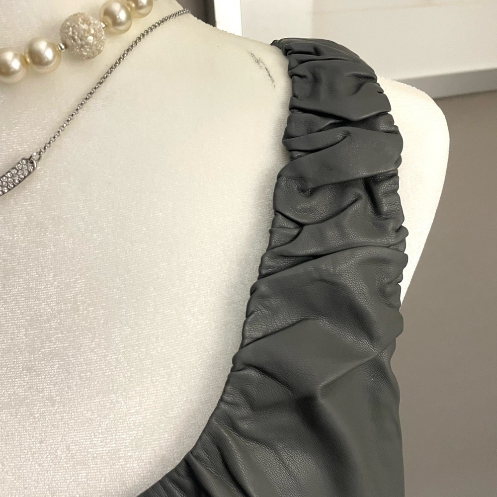 Dolce Cabo grey Sleeveless Top - Picture 5 of 10
